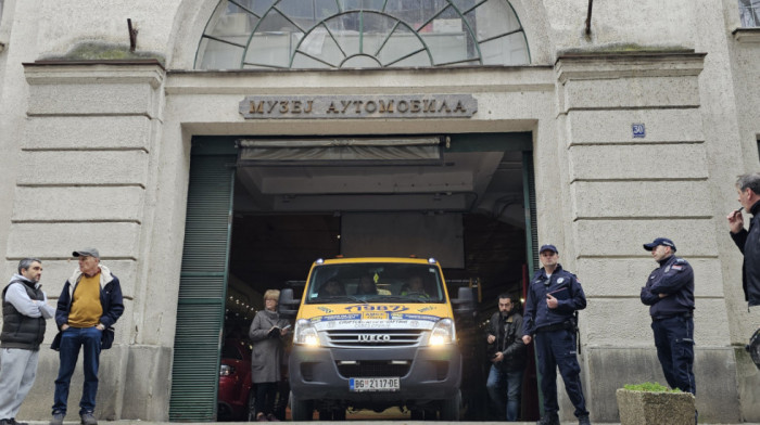 Šta će biti sa zgradom u kojoj je bio Muzej automobila? Sudbina zdanja neizvesna, ali Zakon kaže da ne sme biti rušenja