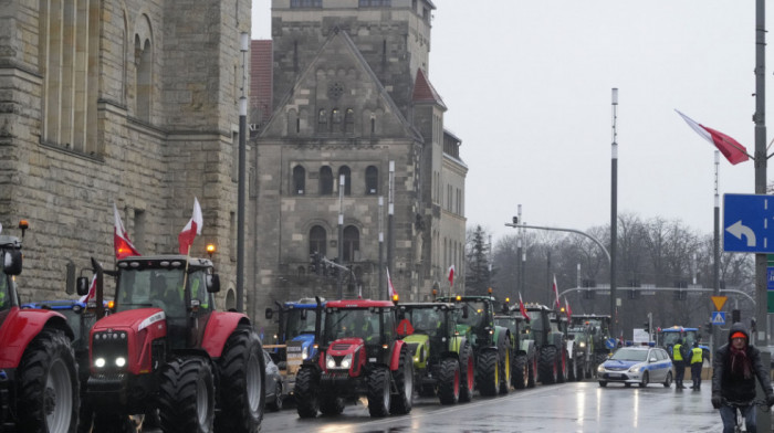 Protesti u Poljskoj se nastavljaju: Vlada i poljoprivrednici za sada bez dogovora