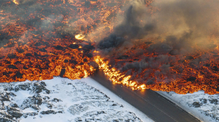 Neverovatne fotografije erupcije vulkana na Islandu: Naučnici upozoravaju da ovo nije kraj