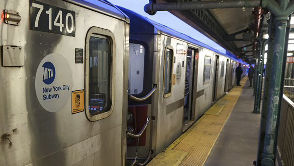 Pucnjava u Bronksu: Jedna osoba poginula, pet povređeno na stanici metroa