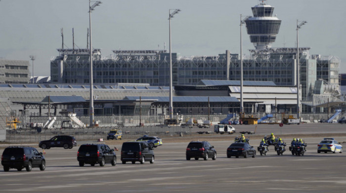 U Nemačkoj uhapšeno osam klimatskih aktivista zbog blokade aerodroma u Minhenu