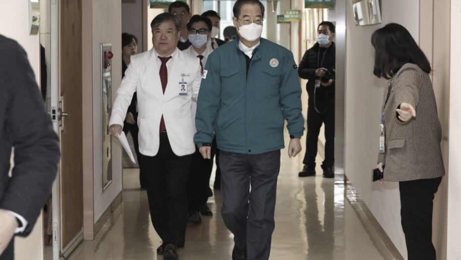 Vlada Južne Koreje naredila mladim lekarima da se vrate na posao do kraja februara