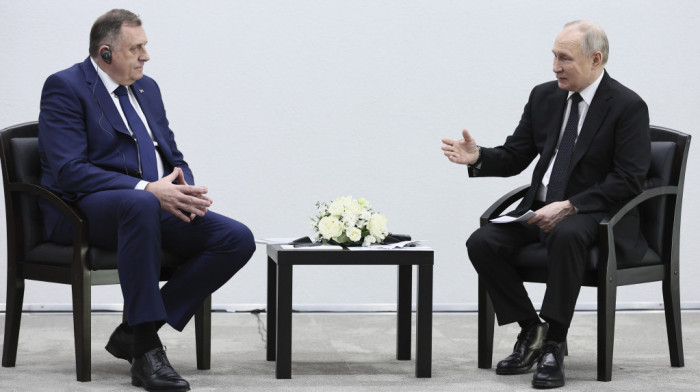 Dodik se sastao sa Putinom i primio Orden Aleksandra Nevskog