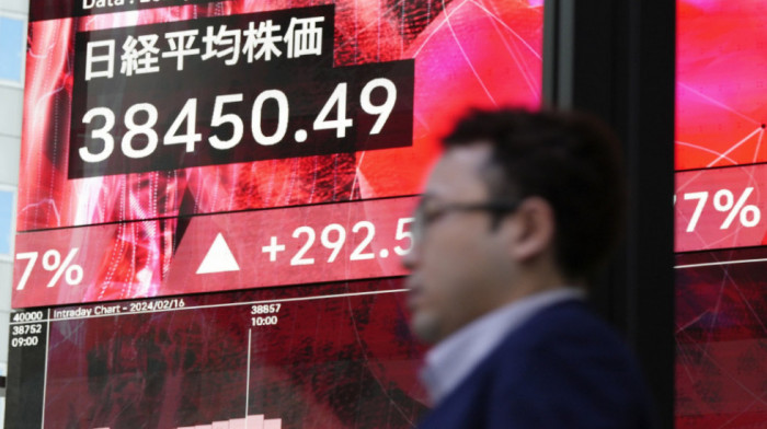 Japanska vlada razmatra proglašenje kraja deflacije: To bi značilo ozbiljan preokret u ekonomiji