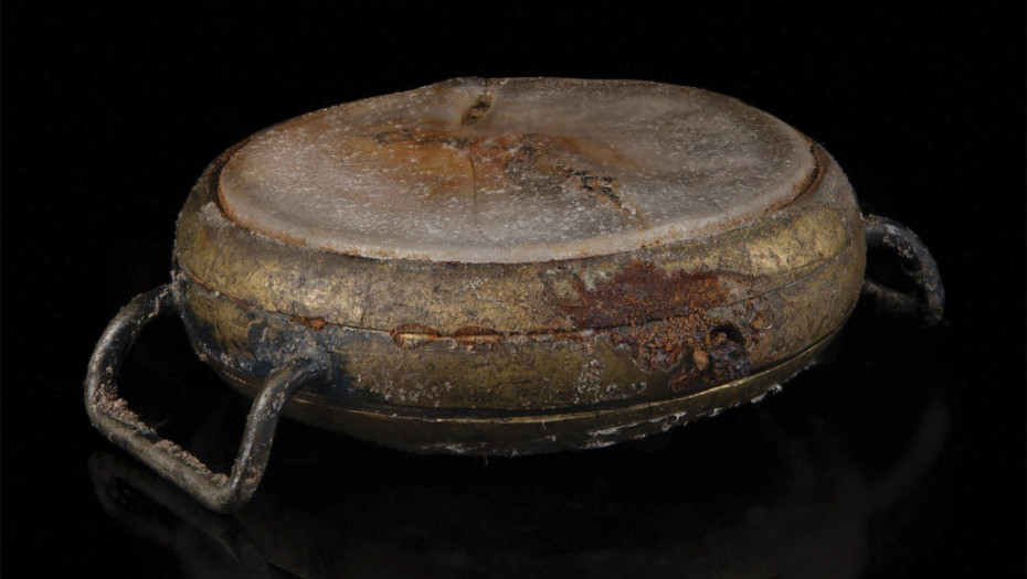 Sat pronađen u ruševinama Hirošime prodat na aukciji za više od 31.000 dolara