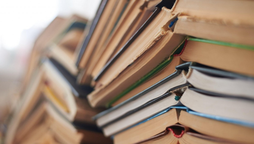 Desetine hiljada knjiga završilo na deponiji kod Nice nakon bankrota knjižare