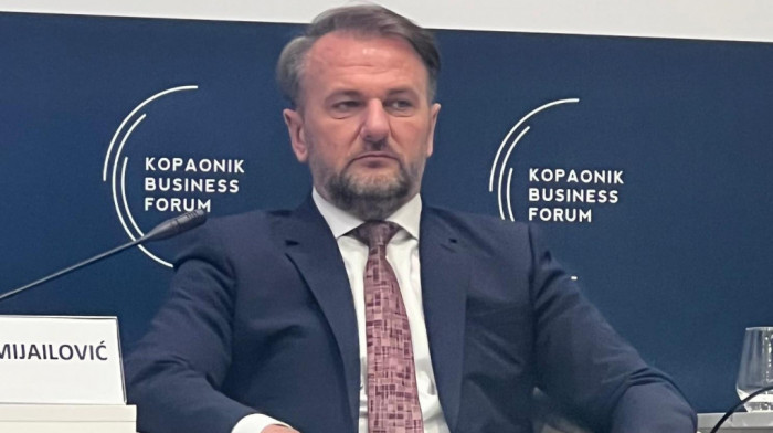 Mijailović: U Srbiji osigurano samo 15 odsto poljoprivrednih površina i useva, to je veliki rizik