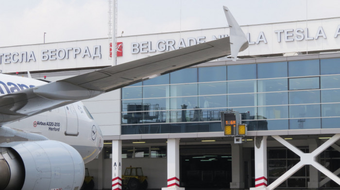 Er Srbija u aprilu oborila rekord: Prevezeno više od 300.000 putnika