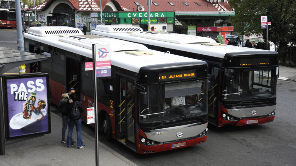 Kako će raditi prodavnice i benzinske pumpe za Dan primirja, u utorak nedeljni red vožnje u Beogradu