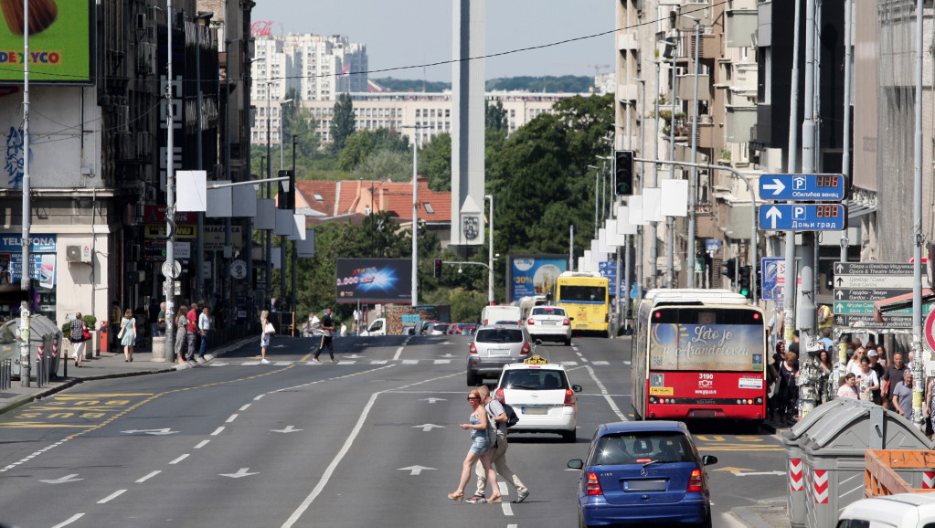 Određen pritvor osumnjičenom da je polno uznemiravao maloletnicu u autobusu