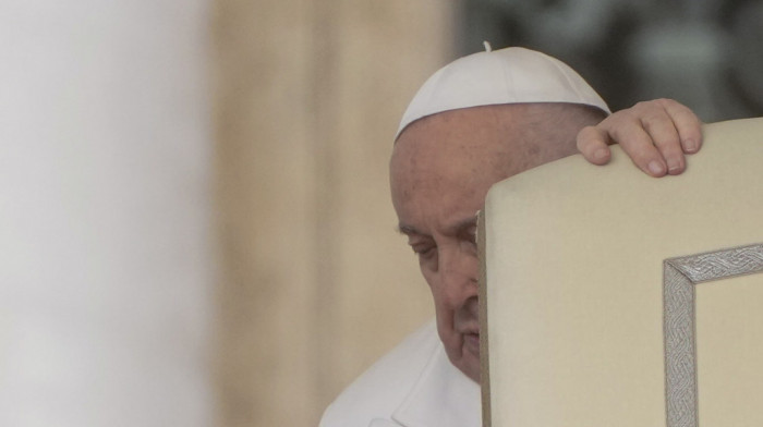 Papa Franja u poslednjem trenutku odustao od propovedi na Trgu Svetog Petra