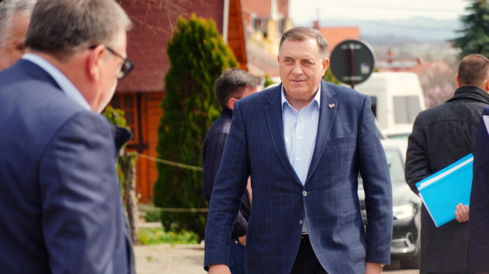 Dodik: Veoma je važno da vlast u Srbiji ostane moćna i snažna