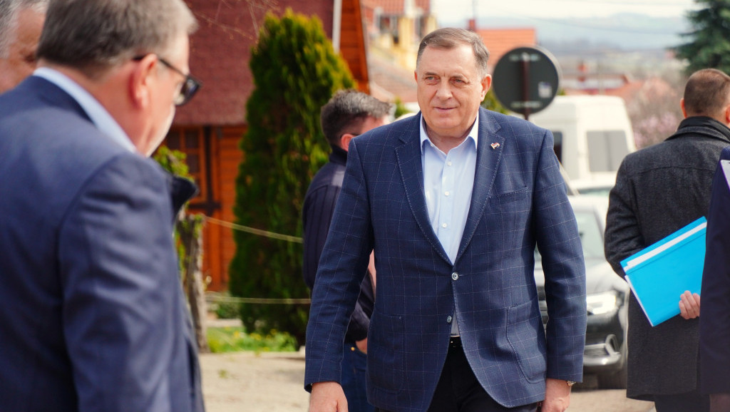 Dodik: Veoma je važno da vlast u Srbiji ostane moćna i snažna