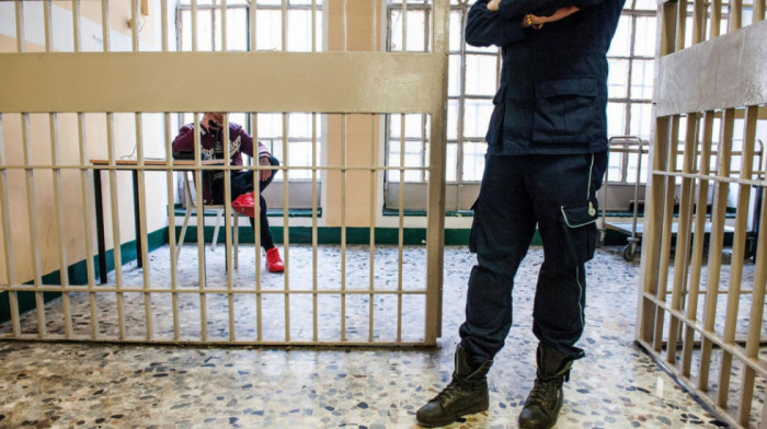 Zatvorenici u Parmi štrajkuju glađu, italijanska premijerka najavljuje kriminalizaciju pasivnog protesta