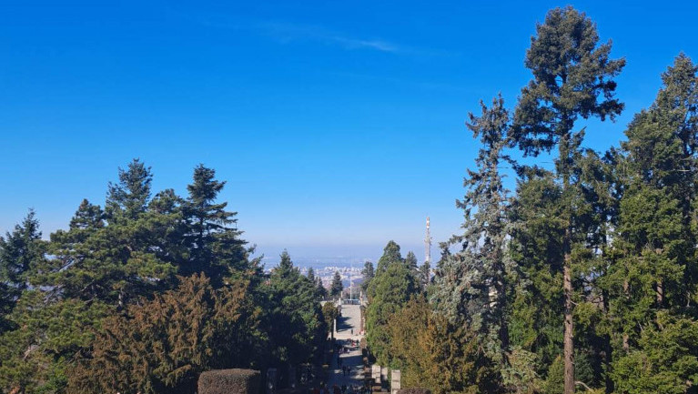 Pred nama topliji dani: Temperatura uskoro do 20 stepeni, ali biće i pljuskova