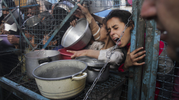 "Sat otkucava, svaki minut je važan": Sve više ljudi na ivici gladi u Gazi, deca najugroženija
