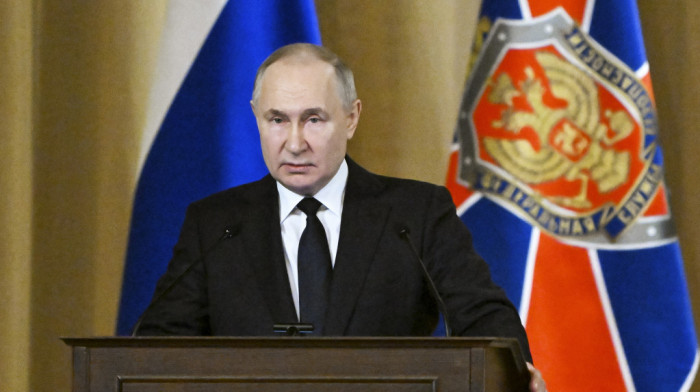 Putin: Očuvanje prirodne ravnoteže Zemlje zavisi od pristupa bezbednoj energiji