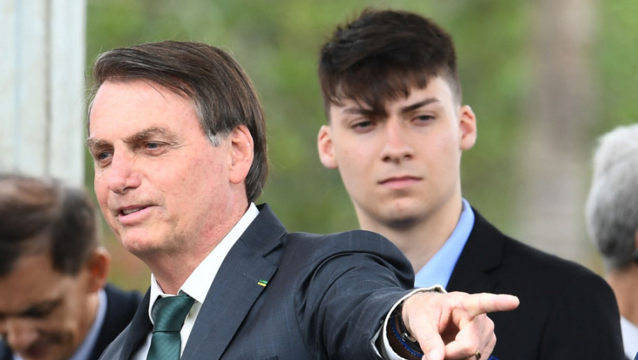 "O Globo": Bolsonarov sin optužen za falsifikovanje dokumenata za kredit
