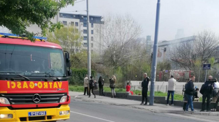 Požar u Petrovcu na Mlavi: Jedna osoba stradala u građevinskom objektu