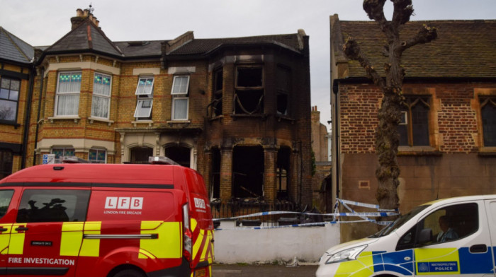 London: Policija istražuje požar kao antisemitski zločin iz mržnje