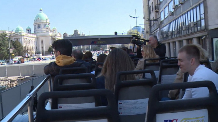 Zvanično počela 16. sezona razgledanja Beograda iz otvorenog autobusa