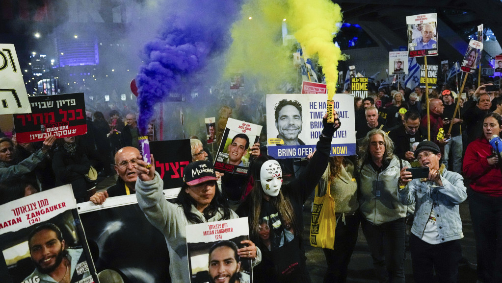 Antivladin protest u Tel Avivu: Demonstranti traže oslobađanje talaca, izbore i rušenje Netanjahua