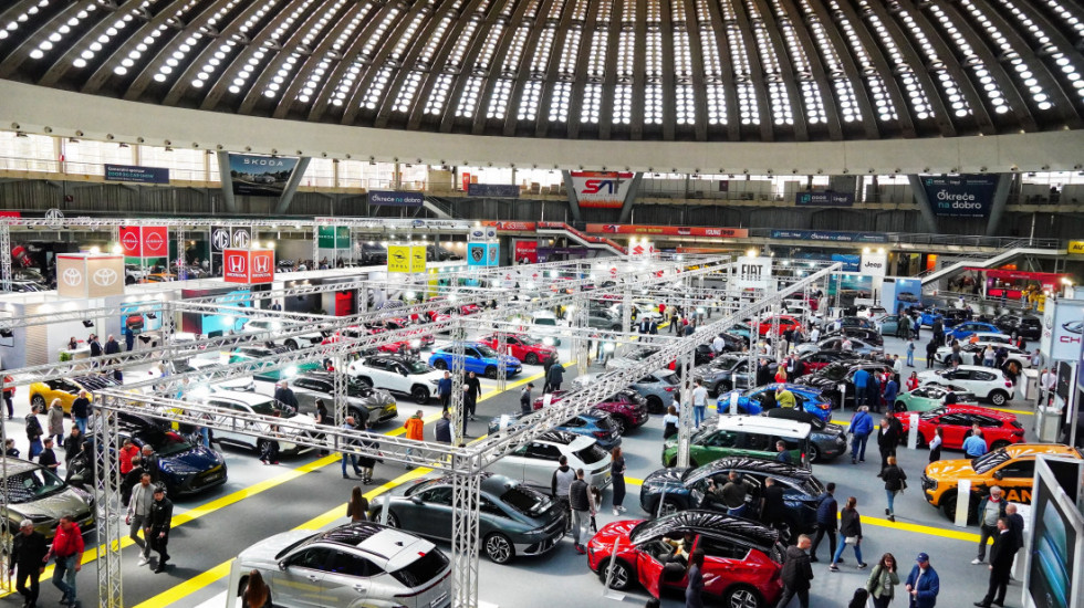 Aston Martin od pola miliona evra i desetine kineskih premijera: Otvoren Sajam automobila u Beogradu