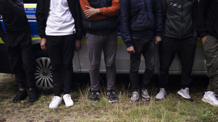 Holandija nudi 900 evra u gotovini Sirijcima da se dobrovoljno vrate u svoju zemlju