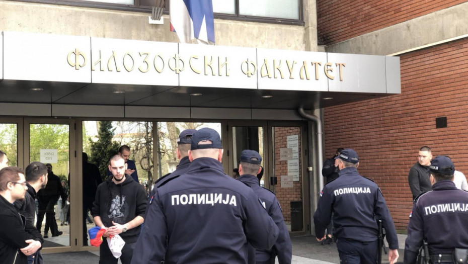 Dekanat Filozofskog fakulteta: Očekujemo da će policija u toku vikenda napustiti zgradu
