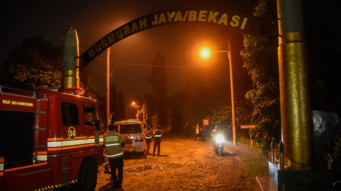 Eksplozija u Indoneziji, nema žrtava: Eksplodiralo skladište municije blizu Džakarte