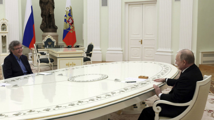 Putin ugostio Kusturicu u Kremlju: Vaš pristup istoriji može da bude veoma zanimljiv i produktivan