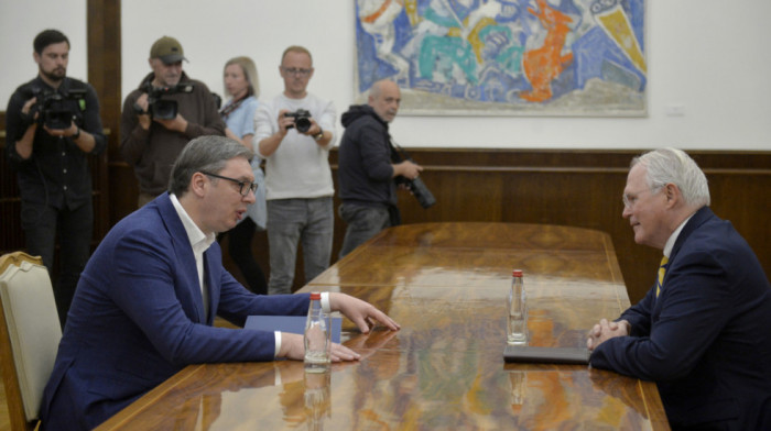 Vučič kaže da je imao "sadržajan i otvoren razgovor" s Hilom: Šta su bile teme sastanka?