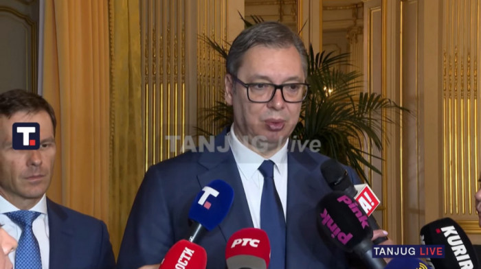 Vučić: Više od tri sata razgovora sa Makronom, u naredna dva meseca očekujem potpisivanje ugovora o kupovini Rafala