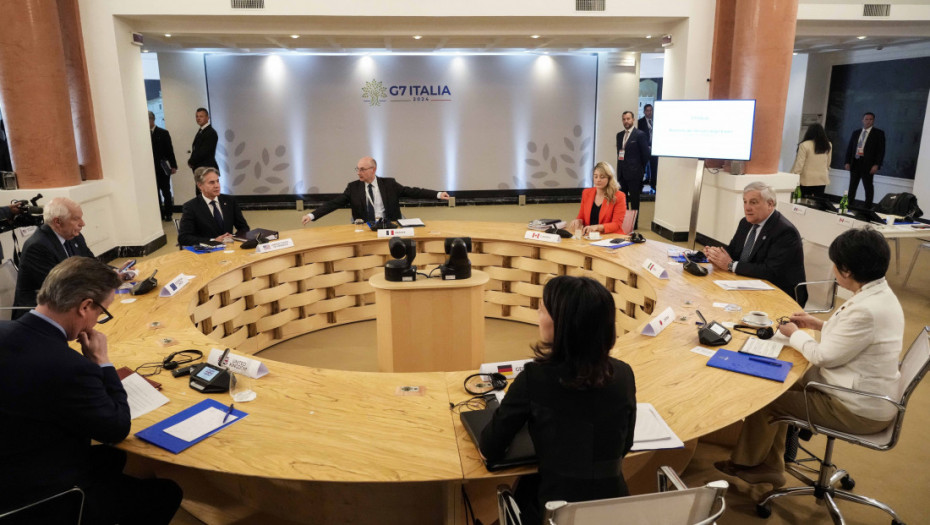 ANSA: Bajden zbog umora neće prisustvovati večeri za lidere G7