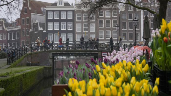 "Ne možemo da ogradimo grad": Amsterdam u borbi protiv masovnog turizma zabranjuje izgradnju novih hotela