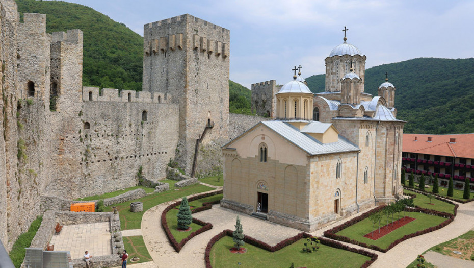 Raspisan javni poziv za konzervatorsko-restauratorske radove na kuli manastira Manasija