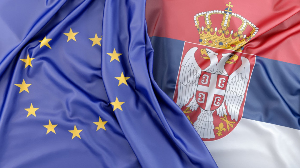 Istraživanje Eurobarometra: Građani Srbije više veruju Rusiji i Kini, nego EU