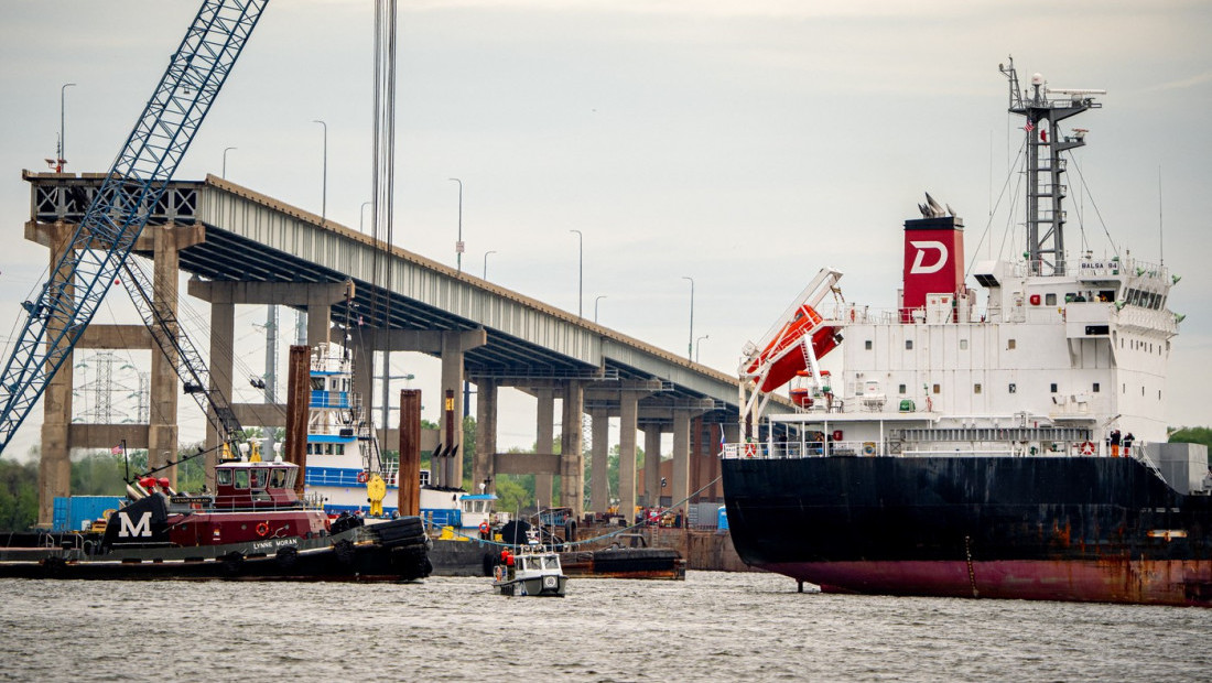 Prvi teretni brod prošao kroz novootovreni kanal od rušenja mosta pre mesec dana u Baltimoru