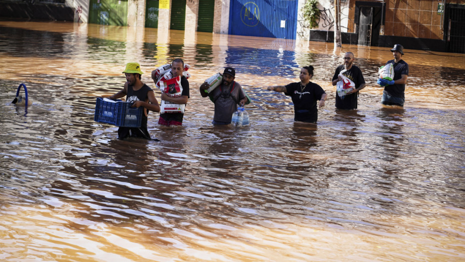 Raste broj žrtava u katastrofalnim poplavama u Brazilu: Stradalo 100 ljudi, 128 se vodi kao nestalo