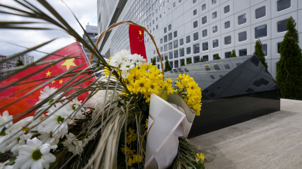 Ambasada Kine osudila tvrdnje o nesreći u Novom Sadu: Pokušaj narušavanja odnosa sa Srbijom