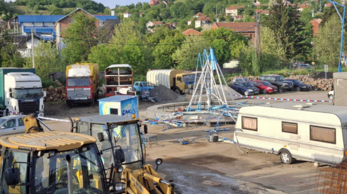 Urušio se ringišpil u Kuršumliji, povređeno 13 dece od kojih je jedno životno ugroženo