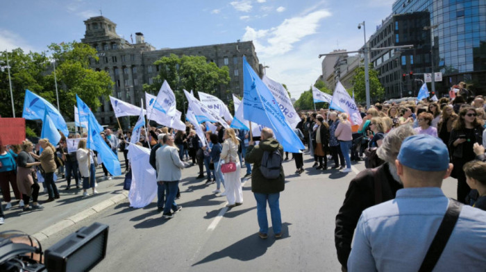 Šta prosvetari zaista dobijaju izmenom Krivičnog zakonika, Tintor: Nema bitne promene, učenici uglavnom maloletnici