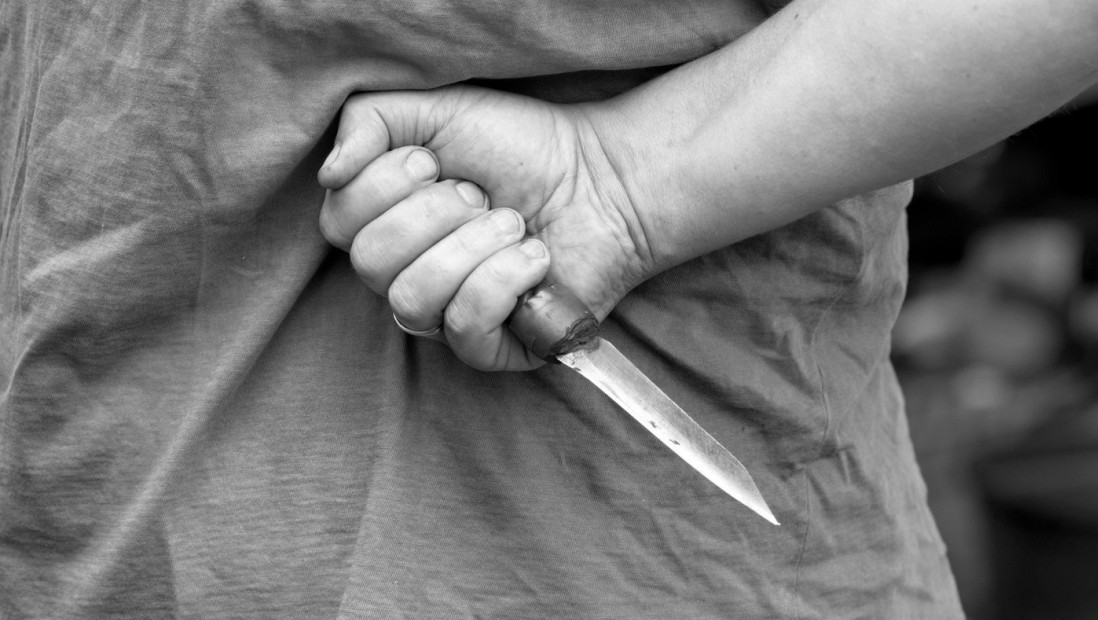 Studija: U Engleskoj najmanje dvoje dece mesečno bude ubijeno ubodima nožem