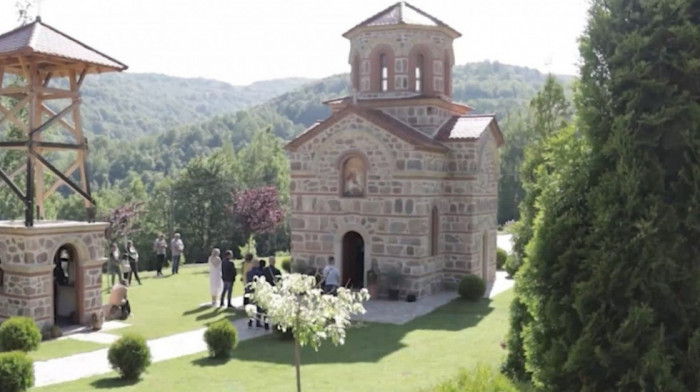 U Brnjaku održani ''Dani jorgovana'' u znak sećanja na Jelenu Anžujsku