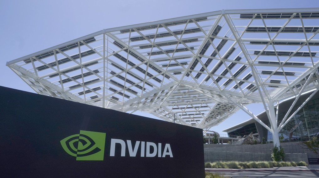 Envidija očekuje da će njen prihod od AI čipova premašiti bilion dolara do 2027.