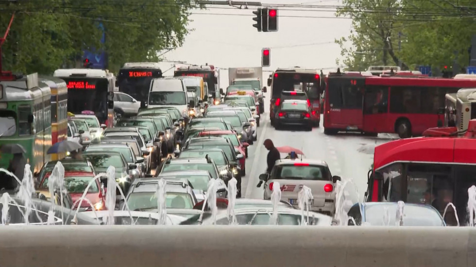 Opasnost od vožnje u rikverc: Saobraćajni inženjer dao savet vozačima kako izbeći tragedije poput one na Novom Beogradu