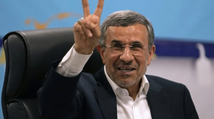 Bivši predsednik Irana Ahmadinedžad podneo kandidaturu za predsednika