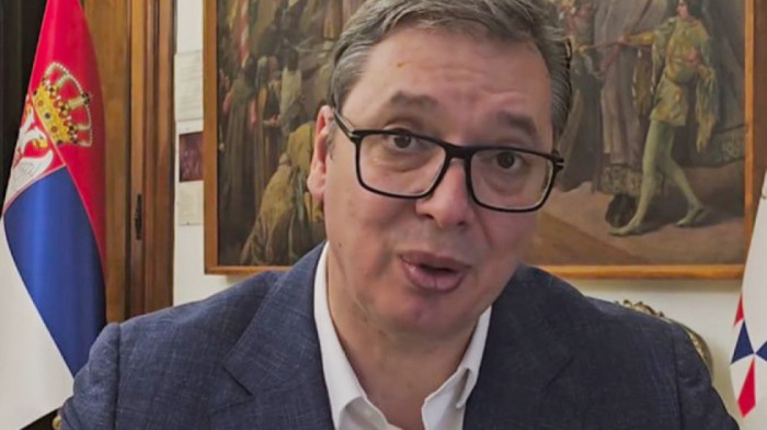 Vučić odgovorio na kritike ambasade SAD u BiH: Gde piše da imovina pripada centralnim vlastima BiH, a ne entitetima?