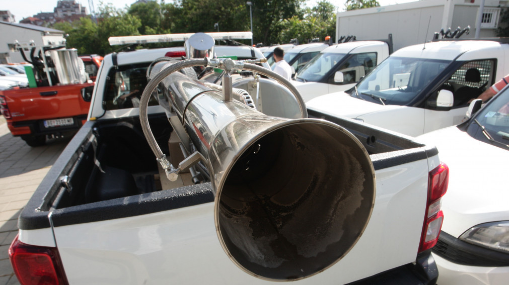 Počeli tretmani suzbijanja larvi komaraca na javnim površinama