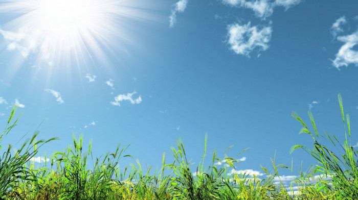 Toplotni talas nastavlja da zapljuskuje Srbiju: Na snazi narandžasti meteoalarm, za vikend će biti još toplije